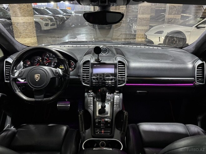 Porsche Cayenne Turbo S 2012, 97,000 km - 4.8 l - Bakı