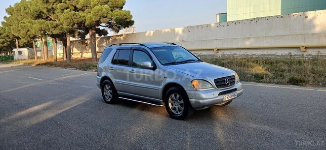 Mercedes ML 270 2001, 284,563 km - 2.7 л - Sumqayıt