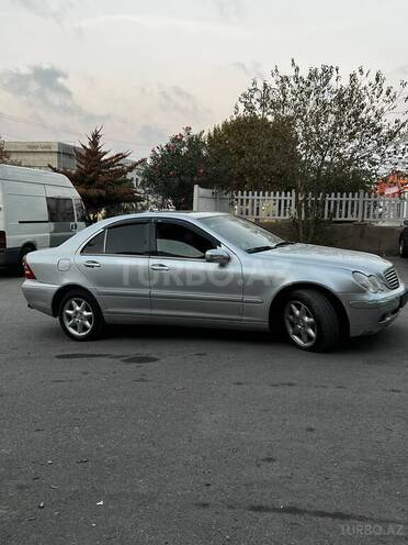Mercedes C 240 2002, 412,354 km - 2.6 л - Bakı