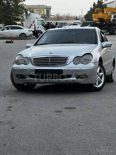 Mercedes C 240 2002, 412,354 km - 2.6 л - Bakı