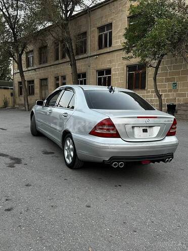 Mercedes C 240 2002, 412,354 km - 2.6 л - Bakı