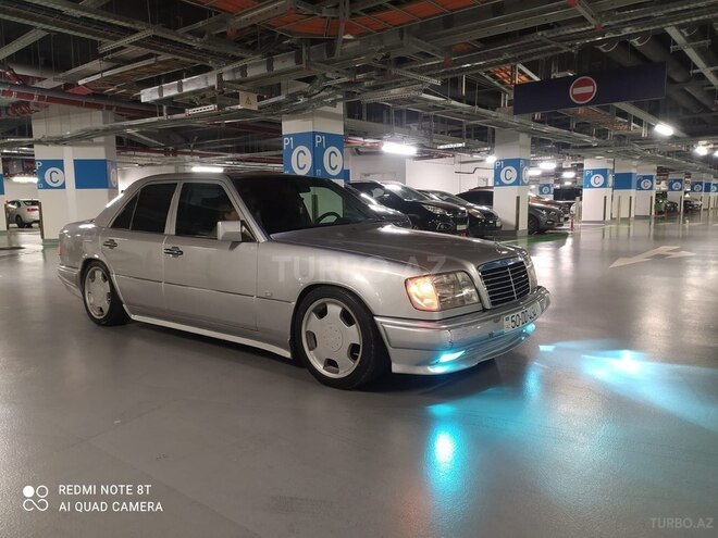 Mercedes 220 E 1994, 380,000 km - 2.2 l - Sumqayıt