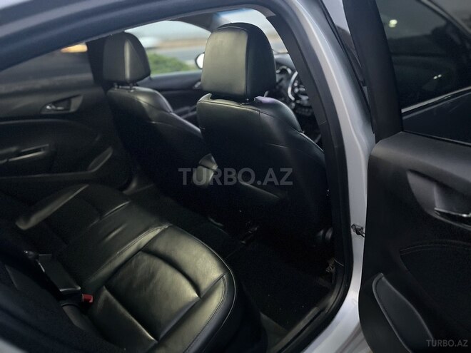 Chevrolet Cruze 2017, 220,000 km - 1.4 l - Şəmkir