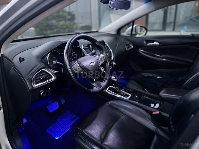Chevrolet Cruze 2017, 220,000 km - 1.4 l - Şəmkir