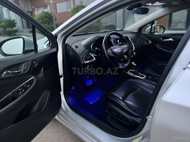 Chevrolet Cruze 2017, 220,000 km - 1.4 l - Şəmkir