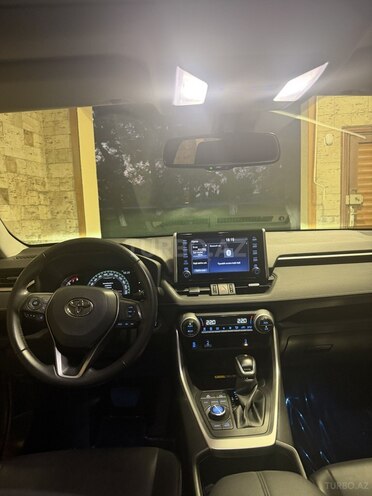 Toyota RAV4 2022, 39,000 km - 2.5 л - Bakı