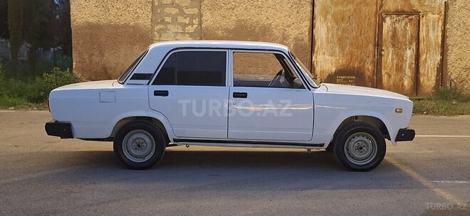 LADA (VAZ) 2107 2003, 200,000 km - 1.6 l - Şirvan