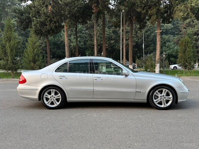 Mercedes E 240 2002, 263,000 km - 2.6 л - Masallı