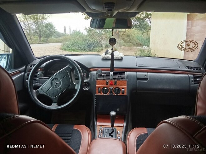 Mercedes E 230 1997, 391,098 km - 2.3 л - Saatlı