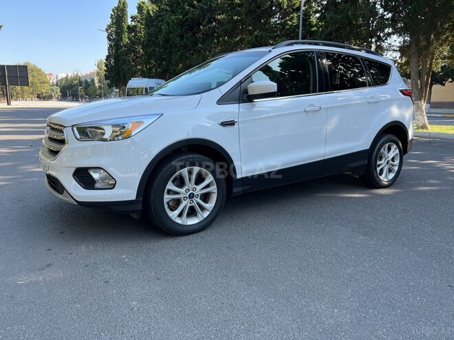 Ford Escape 2018, 259,000 km - 1.5 l - Bakı