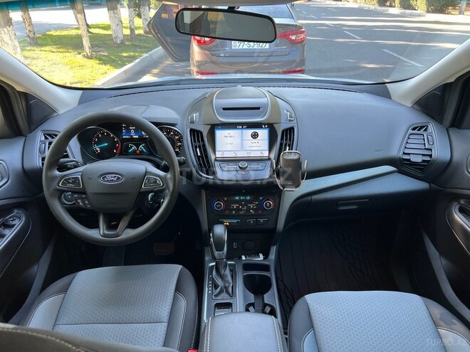 Ford Escape 2018, 259,000 km - 1.5 l - Bakı