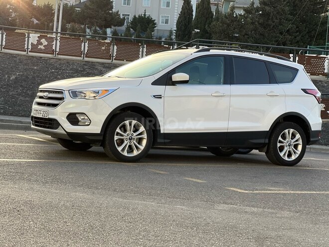 Ford Escape 2018, 259,000 km - 1.5 l - Bakı