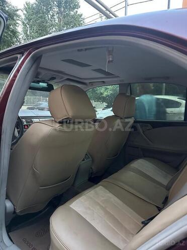 Mercedes E 240 1999, 420,000 km - 2.4 l - Bakı