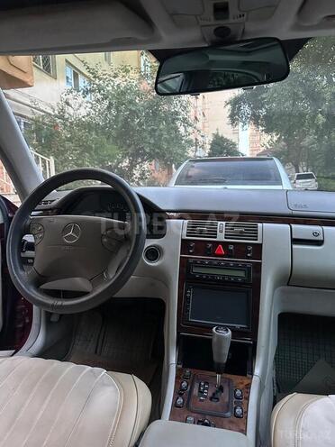 Mercedes E 240 1999, 420,000 km - 2.4 l - Bakı