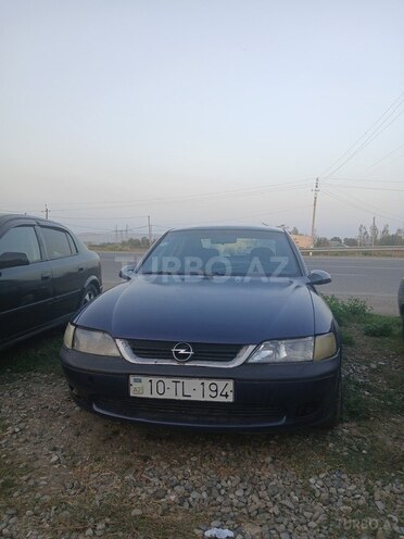 Opel Vectra 1997, 145,457 km - 1.8 l - Mingəçevir