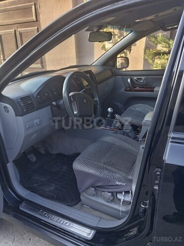 Kia Sorento 2004, 220,000 km - 2.4 l - Bakı