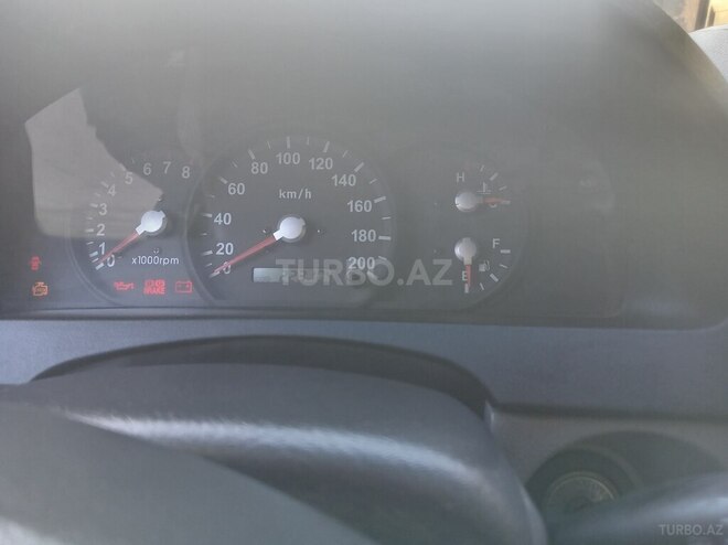 Kia Sorento 2004, 220,000 km - 2.4 l - Bakı