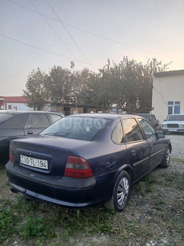 Opel Vectra 1997, 145,457 km - 1.8 l - Mingəçevir