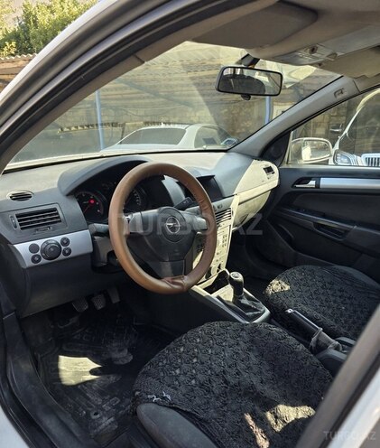 Opel Astra 2006, 235,400 km - 1.3 l - Bakı