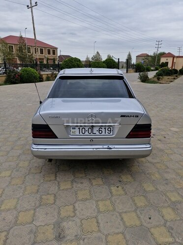 Mercedes E 220 1993, 380,000 km - 2.2 l - Bakı