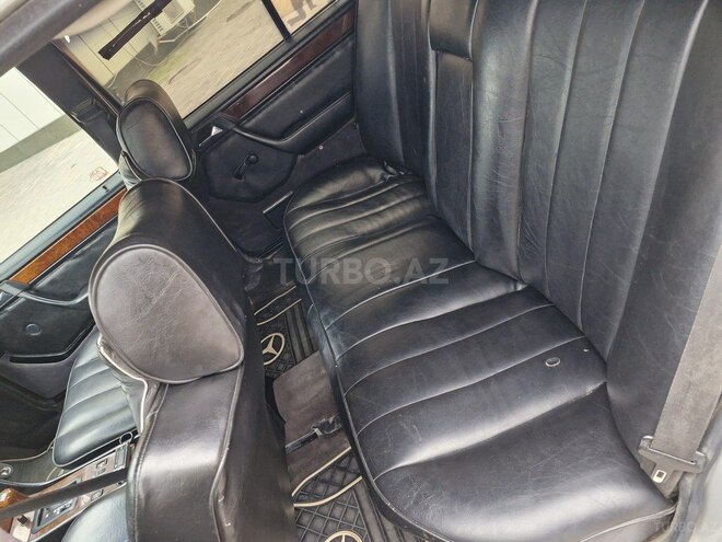 Mercedes E 220 1993, 380,000 km - 2.2 l - Bakı