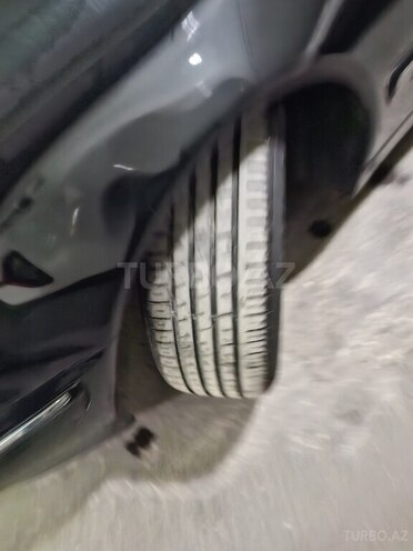 Mercedes E 320 2001, 460,000 km - 3.2 l - Bakı