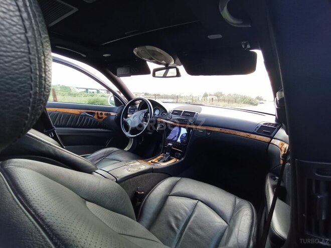 Mercedes E 240 2003, 344,680 km - 2.6 l - Hacıqabul