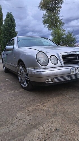 Mercedes E 230 1995, 443,000 km - 2.3 l - Ağstafa
