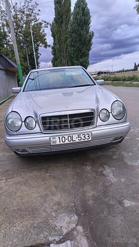 Mercedes E 230 1995, 443,000 km - 2.3 l - Ağstafa