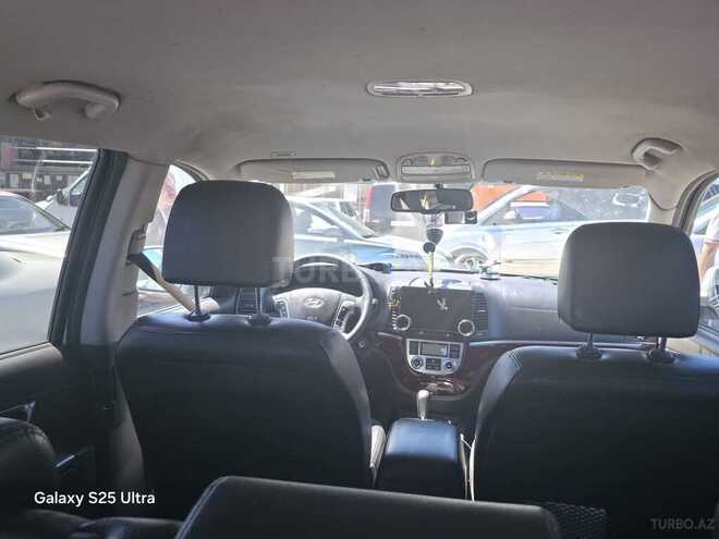 Hyundai Santa Fe 2011, 360,000 km - 2.0 л - Quba