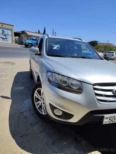 Hyundai Santa Fe 2011, 360,000 km - 2.0 л - Quba
