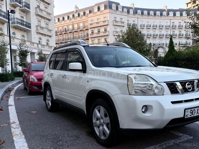 Nissan X-Trail 2010, 307,000 km - 2.5 l - Bakı