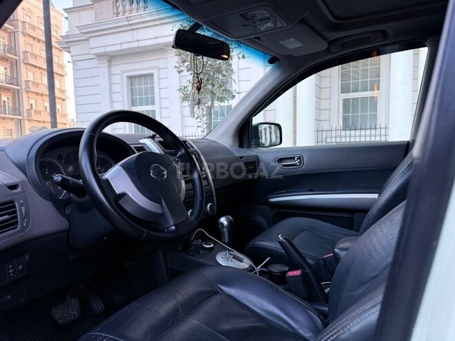 Nissan X-Trail 2010, 307,000 km - 2.5 l - Bakı