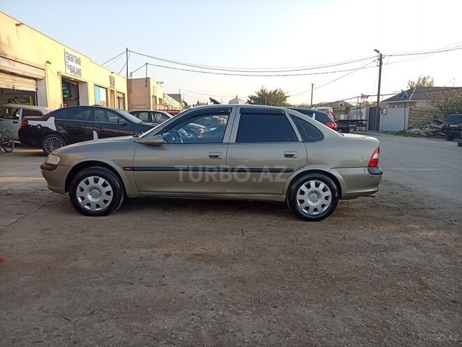 Opel Vectra 1998, 290,000 km - 2.0 л - Sumqayıt