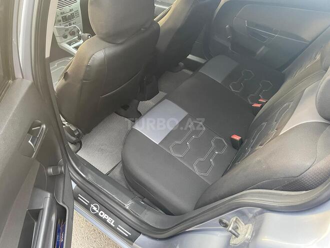 Opel Astra 2009, 290,000 km - 1.3 l - Bakı