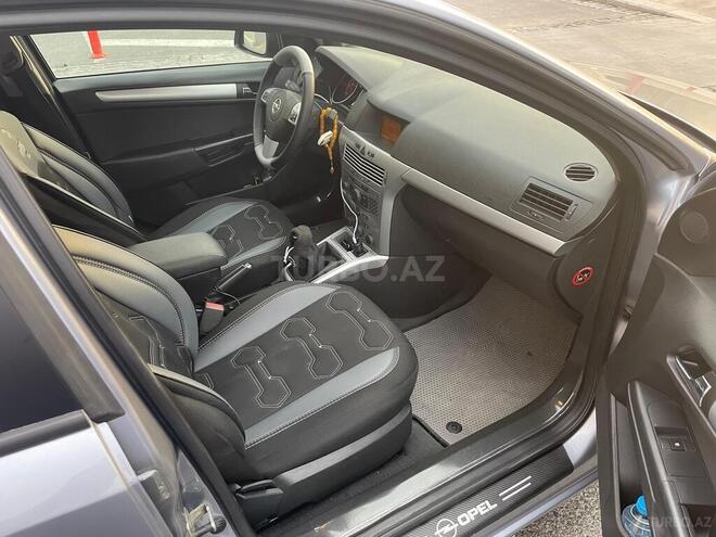 Opel Astra 2009, 290,000 km - 1.3 l - Bakı