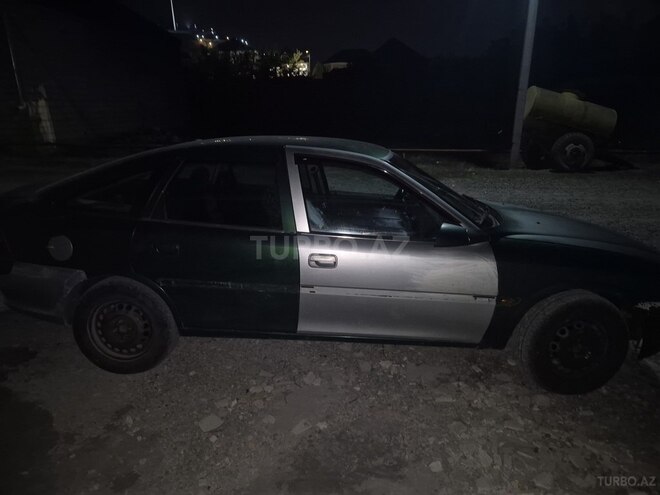 Opel Vectra 1996, 541,300 km - 1.7 l - Göygöl