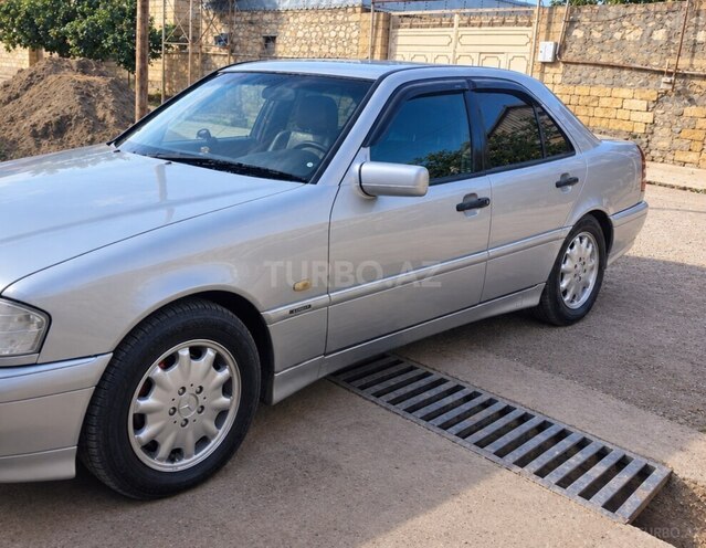 Mercedes C 240 1999, 376,000 km - 2.4 л - Şəmkir
