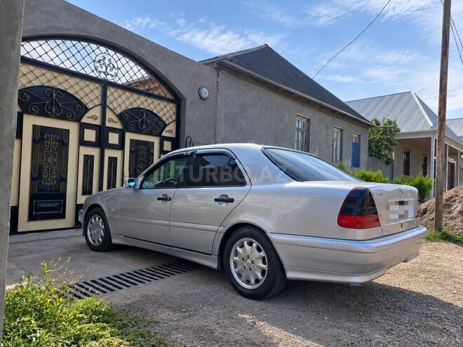 Mercedes C 240 1999, 376,000 km - 2.4 л - Şəmkir
