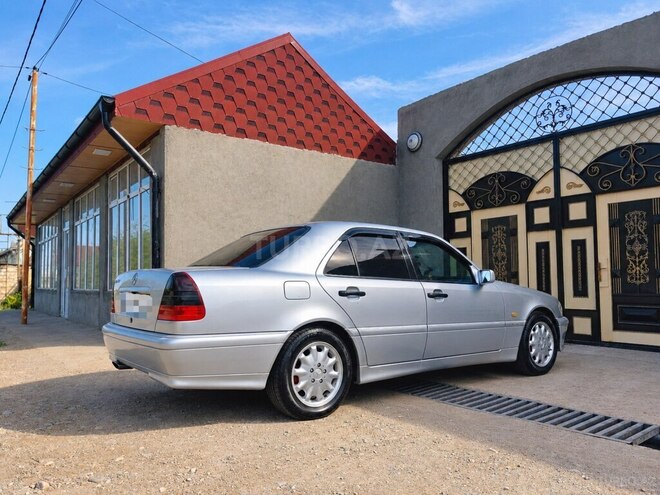 Mercedes C 240 1999, 376,000 km - 2.4 л - Şəmkir