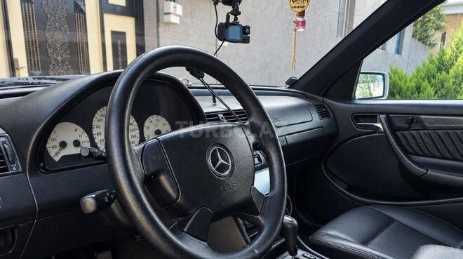 Mercedes C 240 1999, 376,000 km - 2.4 л - Şəmkir
