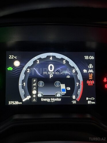 Toyota Corolla Cross 2024, 37,500 km - 2.0 л - Bakı