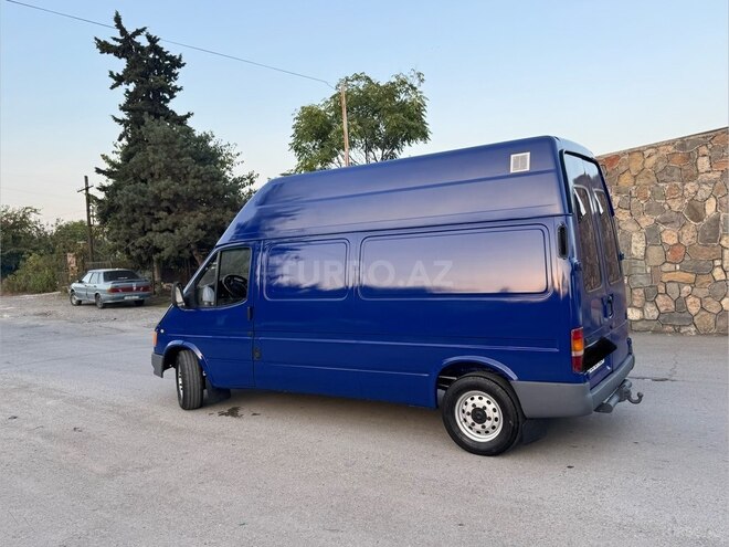 Ford Transit 1998, 525,000 km - 2.5 l - Quba