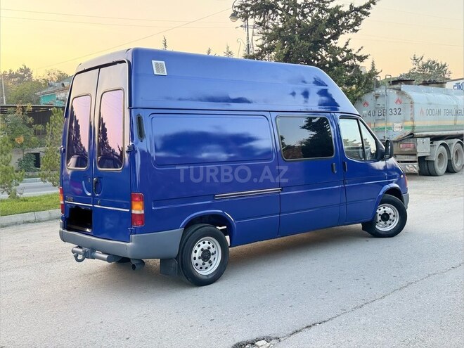 Ford Transit 1998, 525,000 km - 2.5 l - Quba