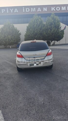 Opel Astra 2006, 228,000 km - 1.4 l - Xaçmaz