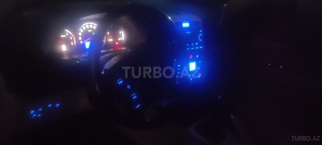 Hyundai Santa Fe 2006, 332,900 km - 2.2 l - Bakı