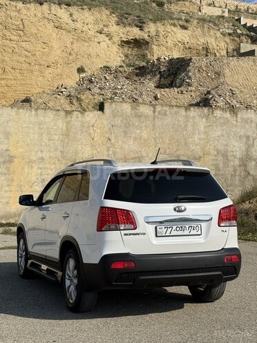 Kia Sorento 2010, 275,000 km - 2.0 л - Bakı