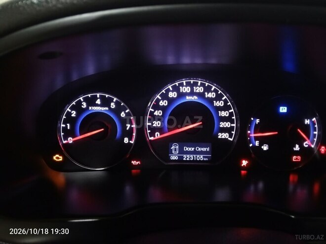 Hyundai Santa Fe 2010, 223,105 km - 2.4 л - Bakı