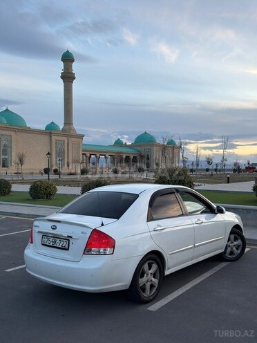 Kia Cerato 2008, 172,000 km - 1.6 l - Naxçıvan