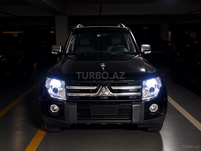 Mitsubishi Pajero 2007, 75,000 km - 3.0 l - Bakı